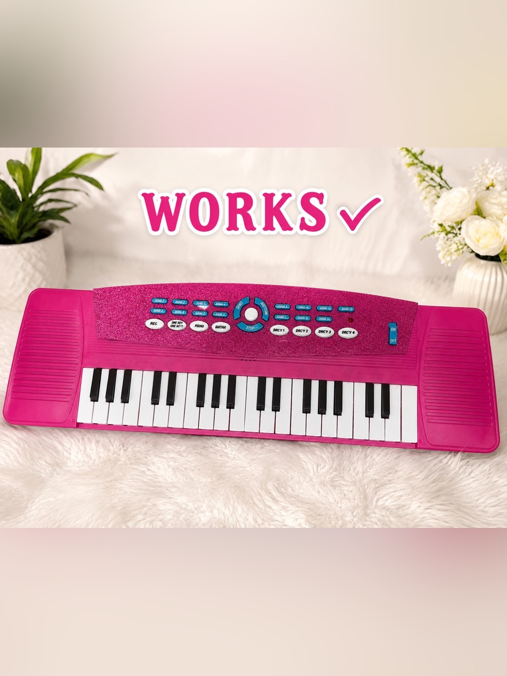 Kids Pink Electronic Keyboard Piano 32 Keys Music Toy Works Tested